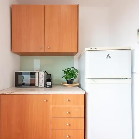 GuestReady - Bright&Spacious 2-bed Apt with Rooftop Terrace in Alcântara *